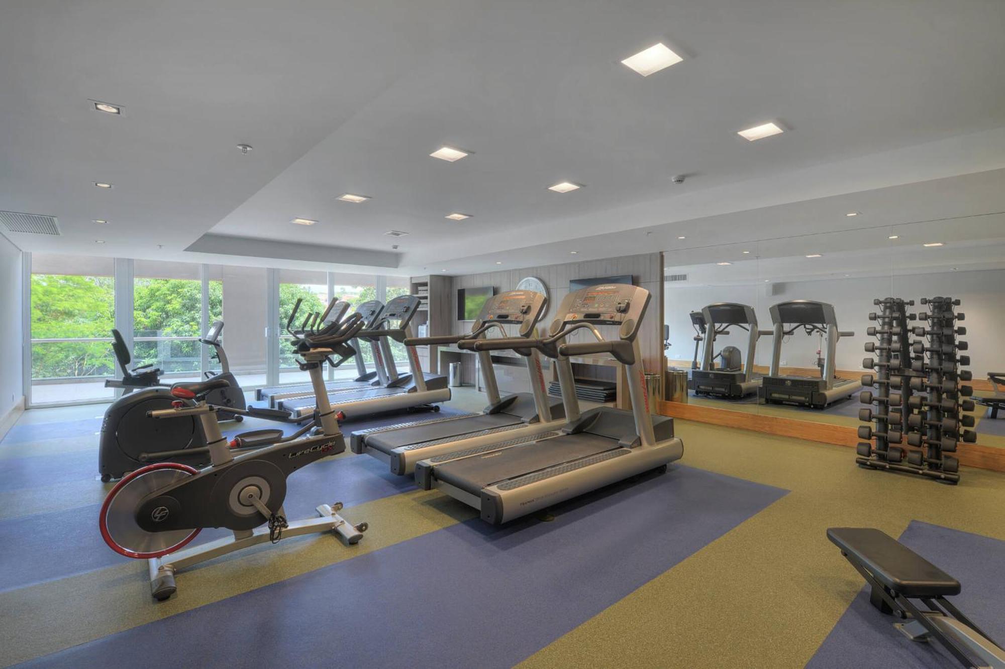 Deville Prime Campo Grande Campo Grande  Exterior foto The gym at the hotel